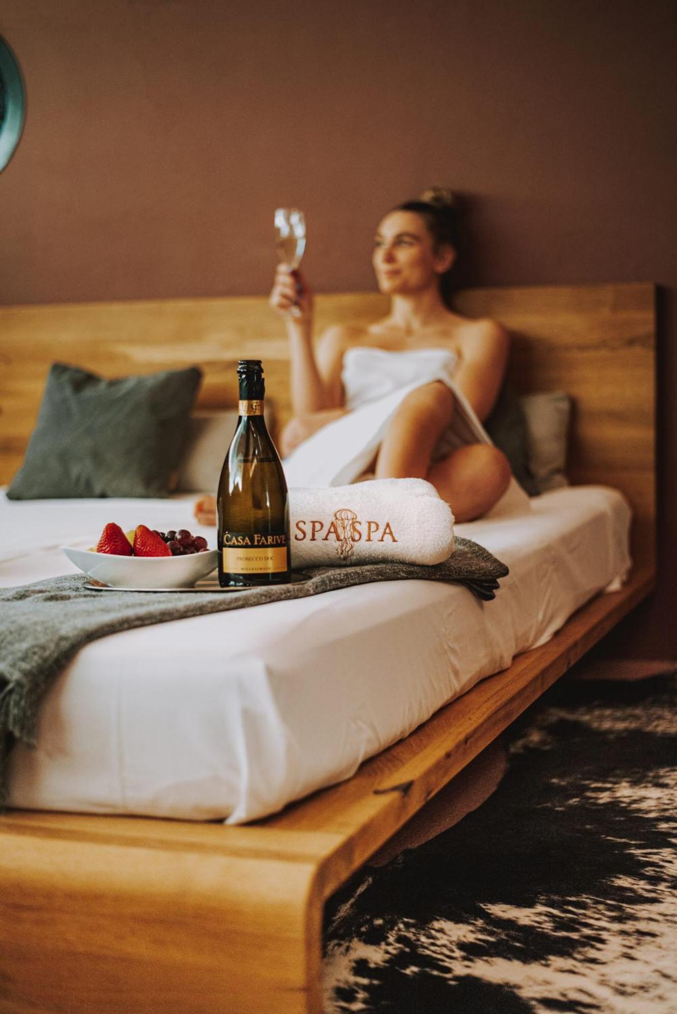 Spa Spa Letna Praag Buitenkant foto